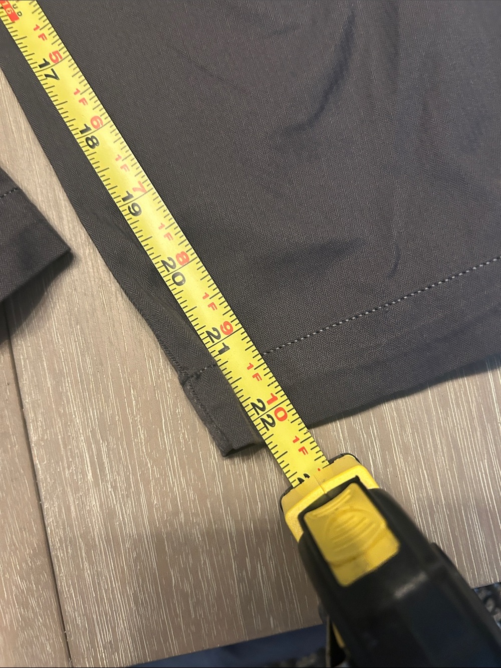The North Face Black Women's Jogger Waistband crop Pants - Picture 6 of 6
